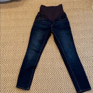 Old Navy Maternity Skinny Jeans